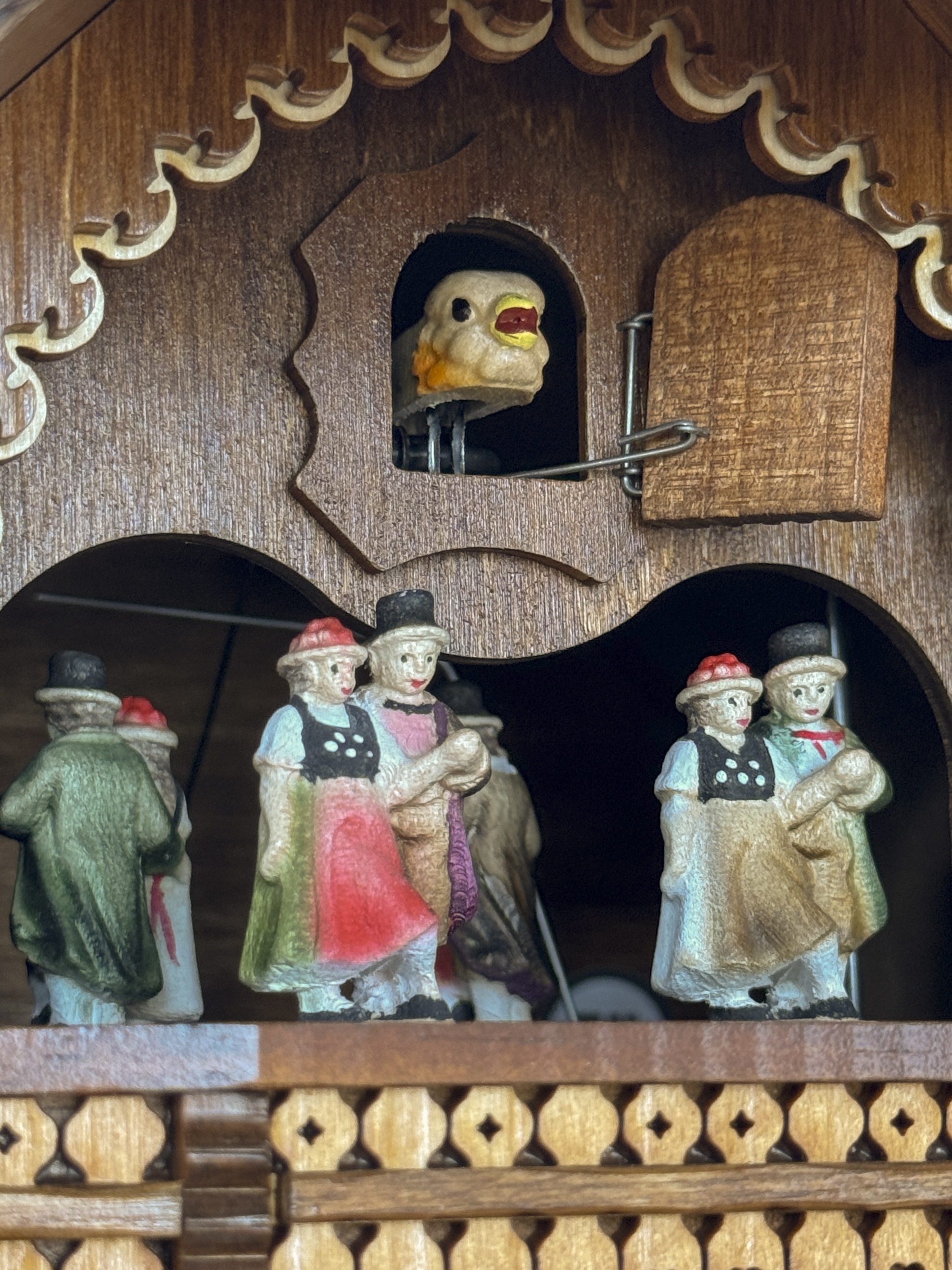 TRADITION - music cuckoo clock by Rombach & Haas