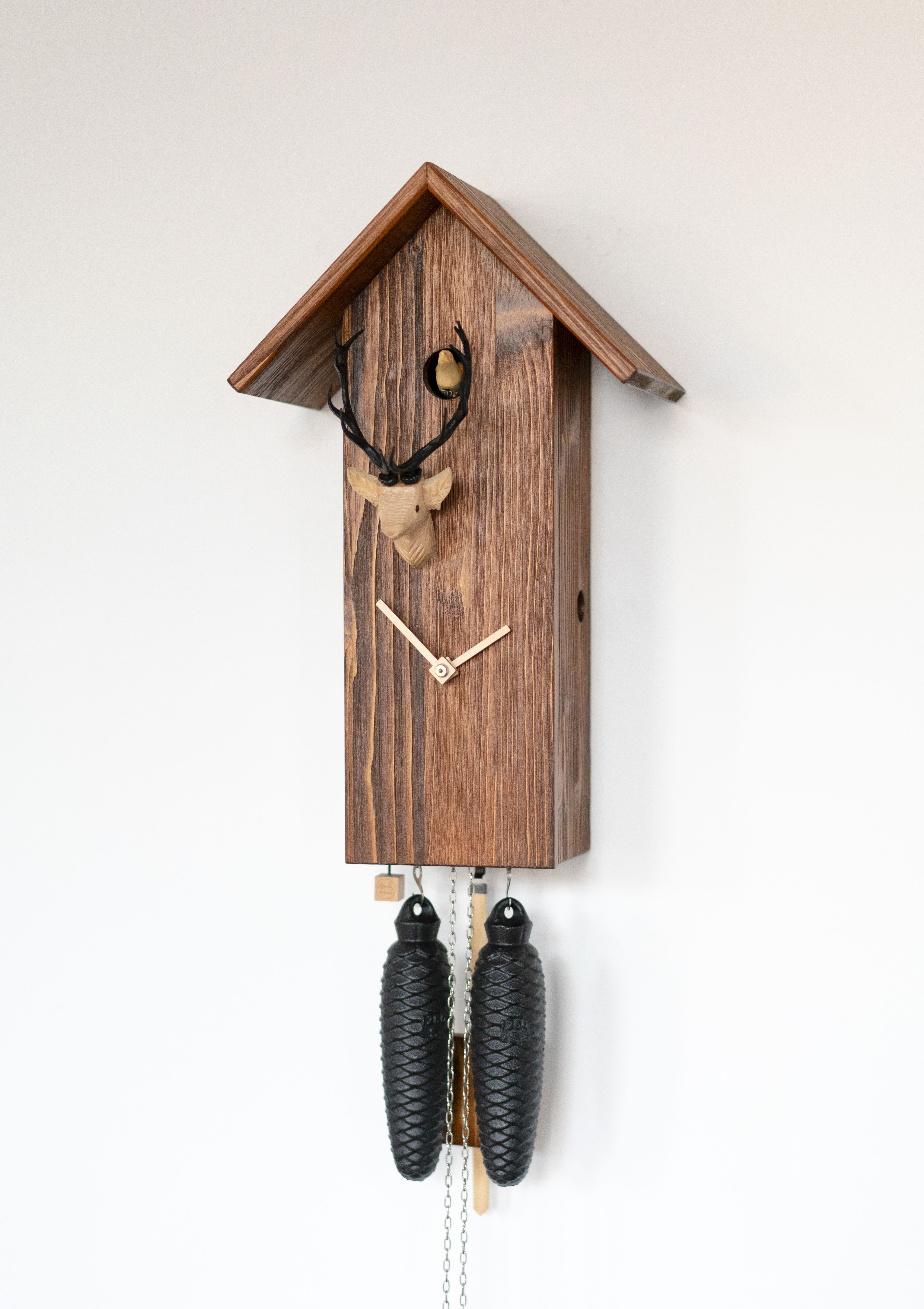 CLASSIC - Design cuckoo clock (red/black/natural wood) Rombach & Haas
