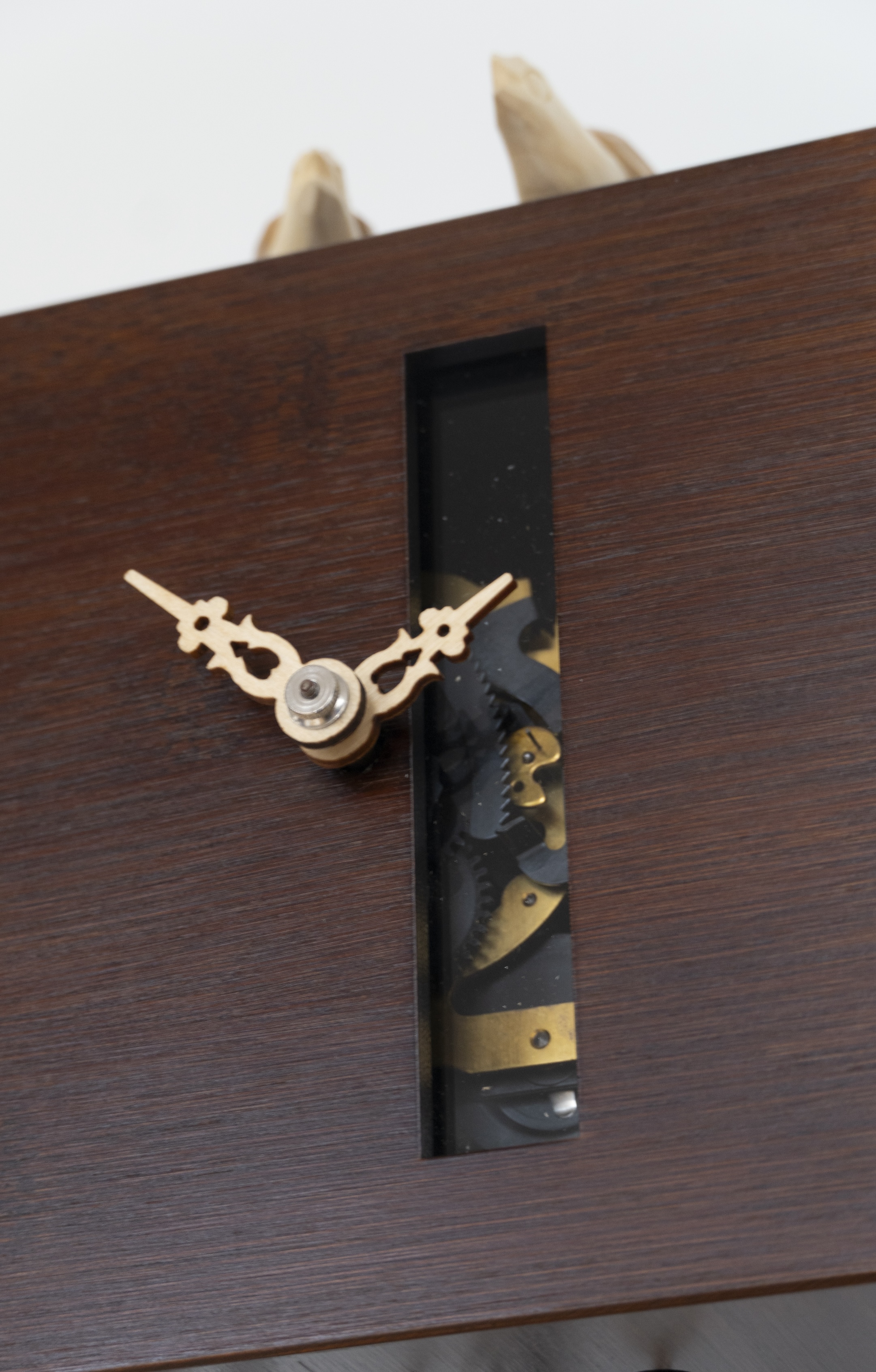 DUETT - Design cuckoo clock (red / Insight into the mechanics) Rombach & Haas