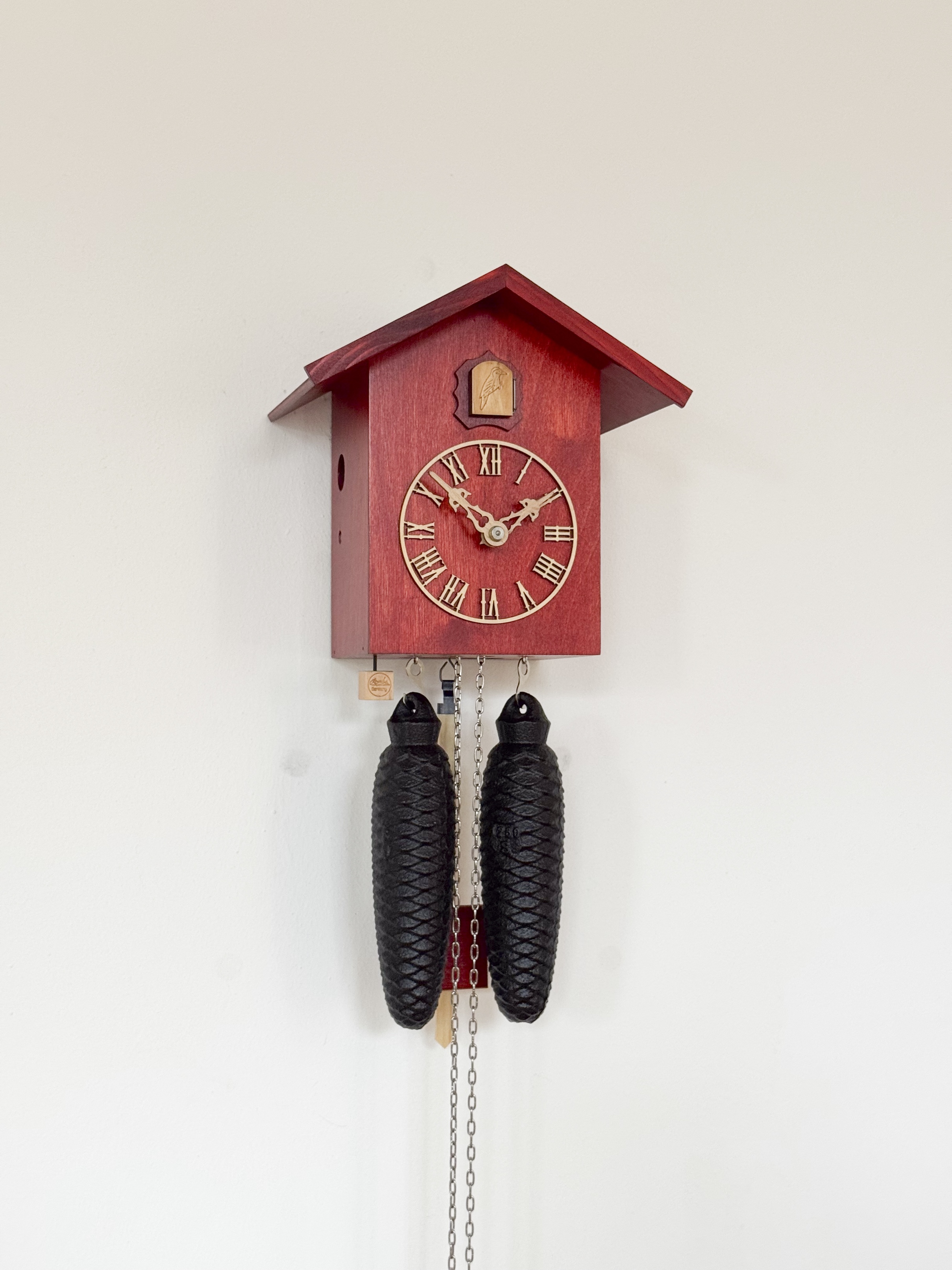 LIFE - Design Kuckucksuhr (rot mit Ziffern) Rombach & Haas Kopie