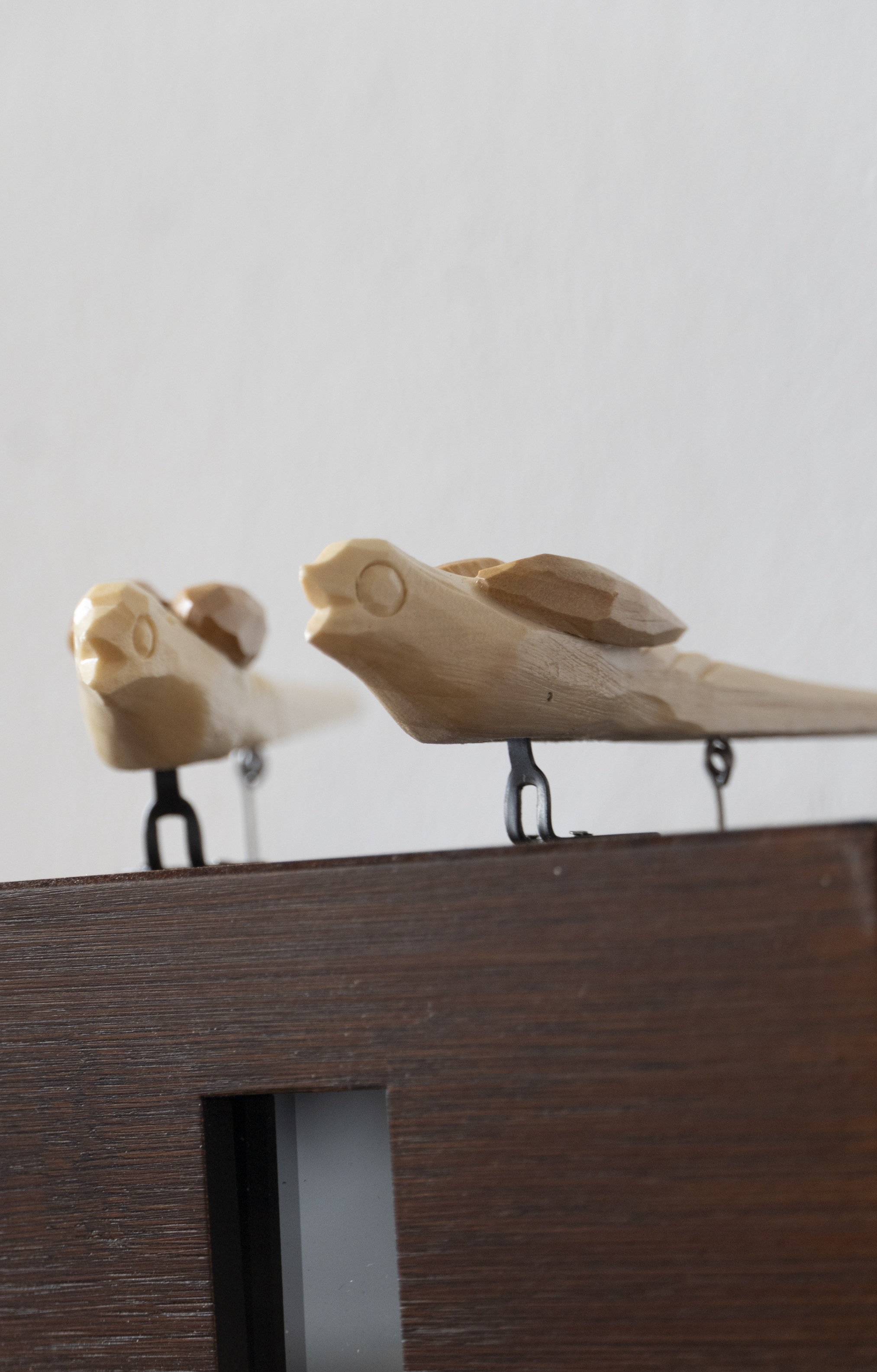 DUETT - Design cuckoo clock (red / Insight into the mechanics) Rombach & Haas