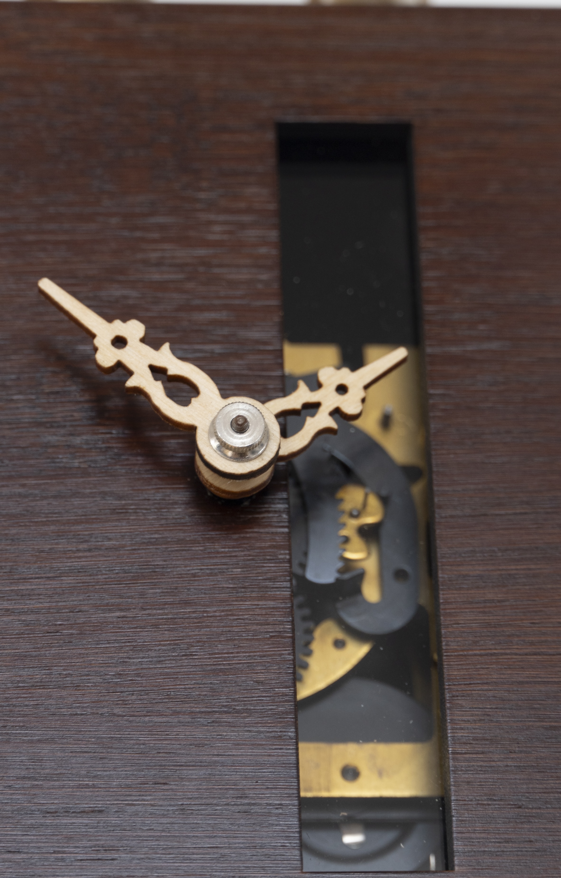 DUETT - Design cuckoo clock (red / Insight into the mechanics) Rombach & Haas